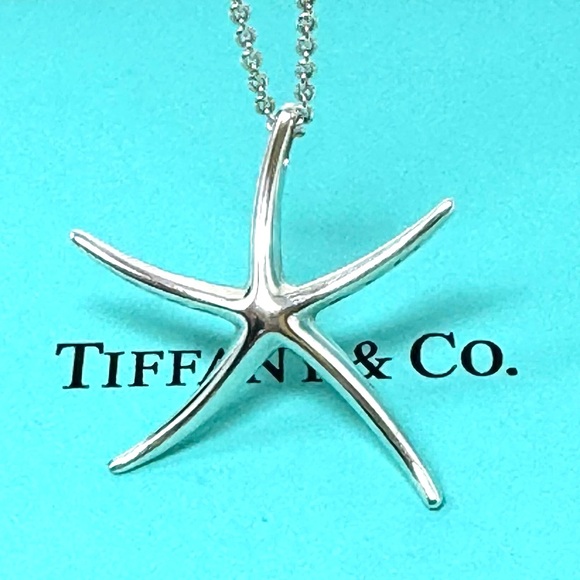 Authentic Tiffany & Co. Paloma Picasso Star Fish Pendant Necklace. - Picture 1 of 11
